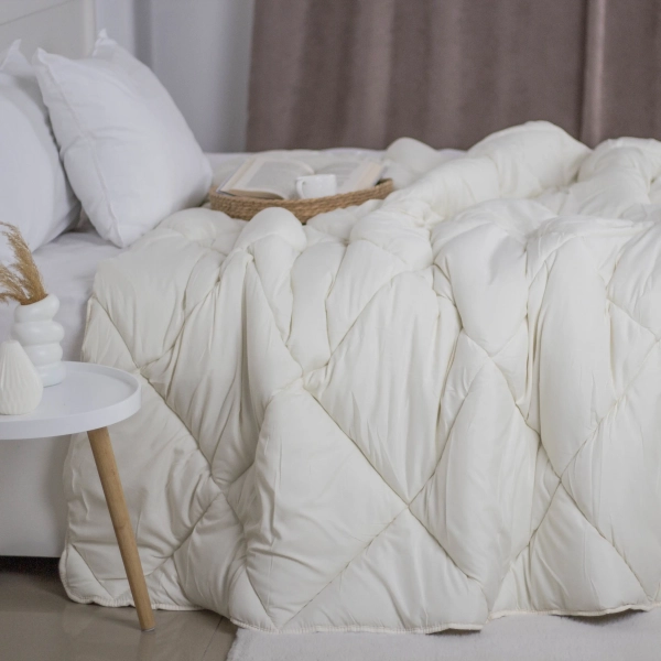 Ковдра FRIENDLY "ALASKA" Молочне некомбіноване, 150x205 - фото №2