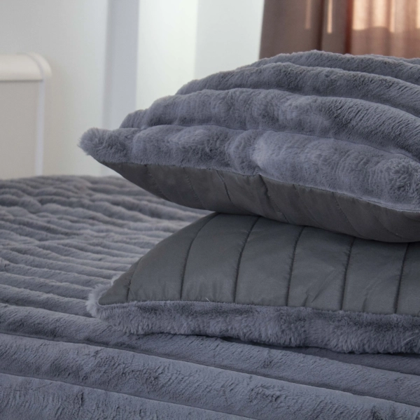 Покривало ТЕП "PLUSH BLISS" з наволочками, сіре, 240x260 - фото №6