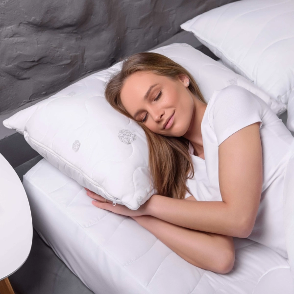 Подушка "NATURE" BAMBOO зіп-пакет, 70x70 - фото №5