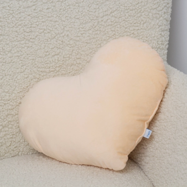 Подушка декоративна ТЕП "HEARTS" персикова, 35x40 - фото №3