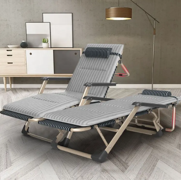 Раскладное кресло-кровать LEOBRO в серую полоску с подушкой - фото №2