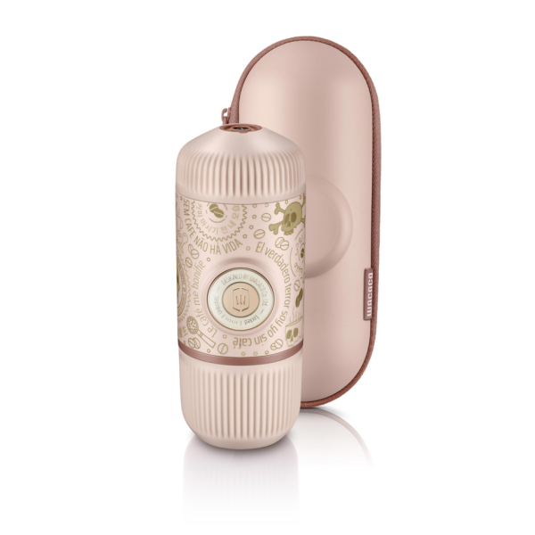 Портативна еспресо-кавоварка Wacaco Nanopresso рожева з чохлом - фото