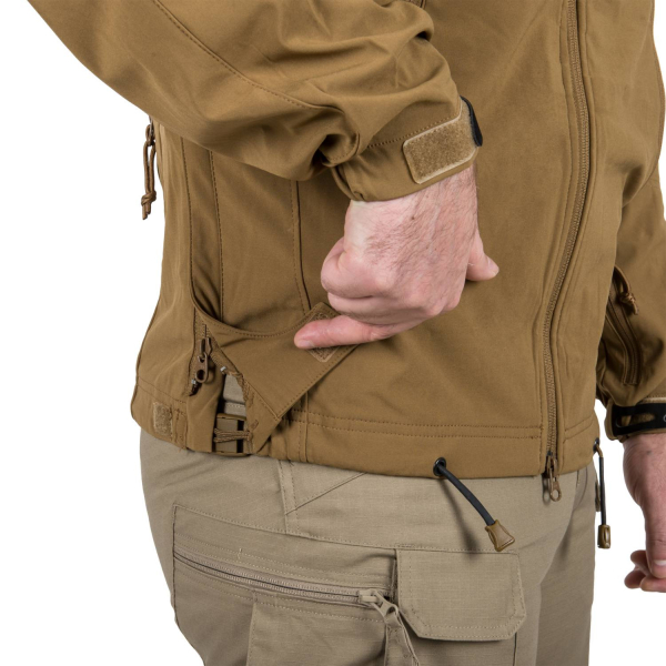 Куртка Helikon-Tex COUGAR QSA™ + HID™ Soft Shell Jacket® Coyote, Coyote - фото №8