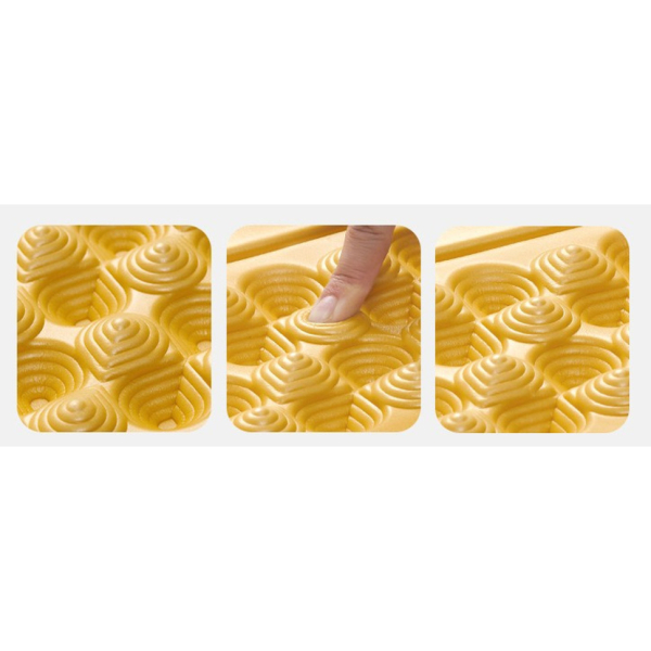 Килимок складний IXPE Naturehike CNK2550WS030, алюмінієва плівка, 18 мм, оливковий-зелений - фото №3