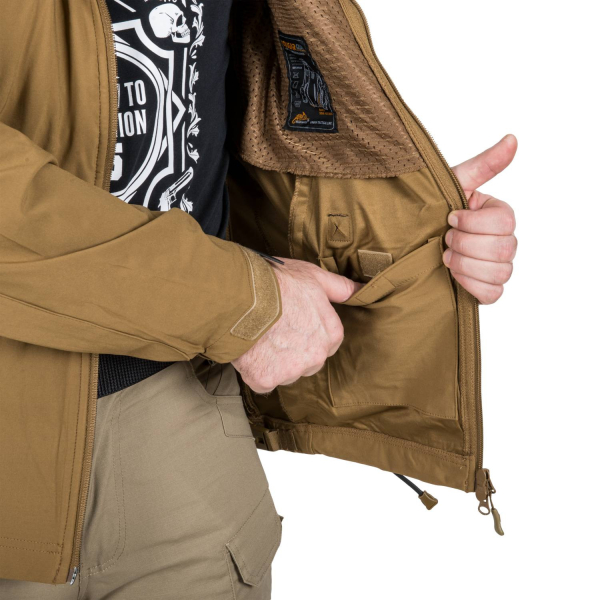 Куртка Helikon-Tex COUGAR QSA™ + HID™ Soft Shell Jacket® Coyote, Coyote - фото №4