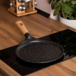 Алюмінієва млинцева сковорода з мармуровим антипригарним покриттям Ø 24 см, товсте дно MGC Black HP-4-428B - фото №2