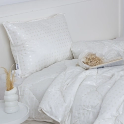 Ковдра FRIENDLY "ТЕП" ЛЕБЕДИНИЙ ПУХ металізований друк, 200x210