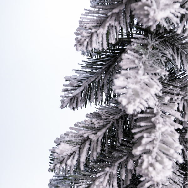 Штучна міні ялинка "Снігова королева" засніжена на пластиковій підставці 55 см SOK-M-05-2 - фото №2