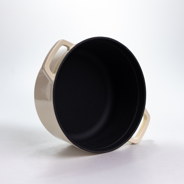 Каструля чавунна 4.5 л емальована з кришкою посуд для тушкування запікання томління кухонна HP-1-19-WHITE - фото №5