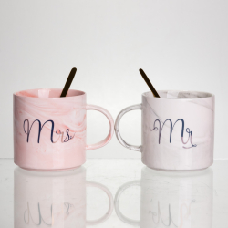 Набір парних порцелянових чашок Mr&Mis 2 (шт) по 400 (мл) чашки на подарунок з ложкою FM-28