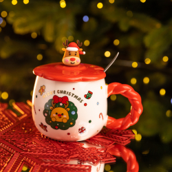 Новорічна порцелянова чашка «Зимова казка» з кришкою 400 мл Yiwu FM-CS-20A