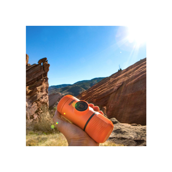 Портативна еспресо-кавоварка Wacaco Nanopresso помаранчева - фото №5