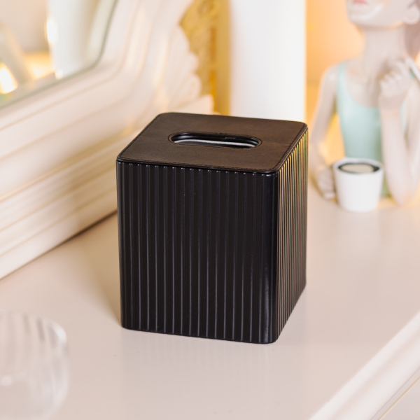 Серветниця з екошкіри квадратна 13х13х14.5 см органайзер для серветок на стіл, Чорний HP-3-201B - фото №6