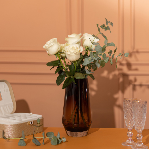 Ваза для квітів скляна 26 см скляна з кольорового скла 2.2 л Коричнева HP-10-27 - фото №3